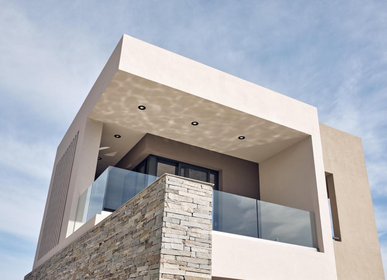 Villa Aguacate Meliti With Heated Private Swimming Pool