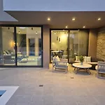 Aguacate Meliti With Heated Private Swimming Pool